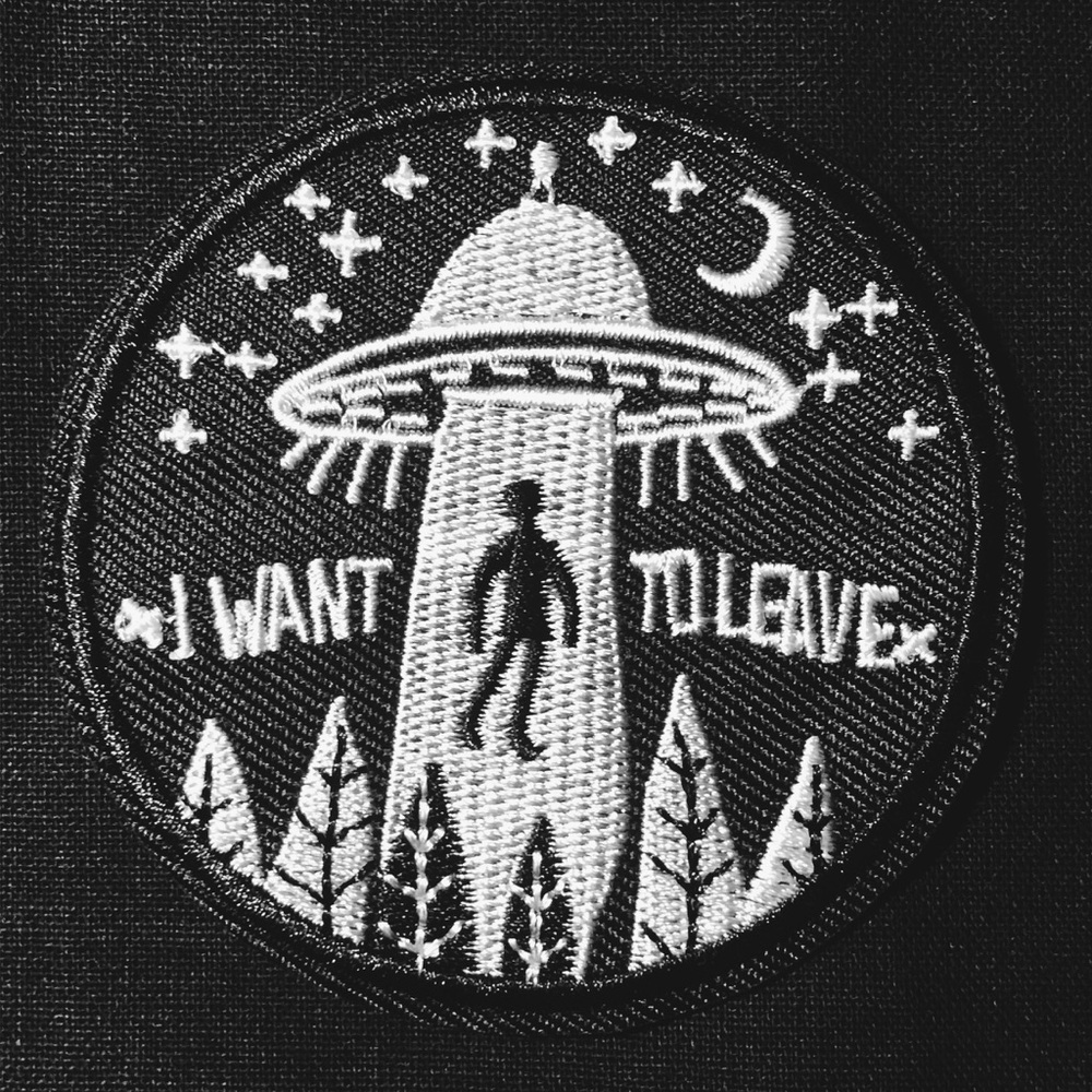 ❌ SOLD OUT ❌ 3/$15 I WANT TO TRAVEL IRON PATCH - Picture 2 of 2